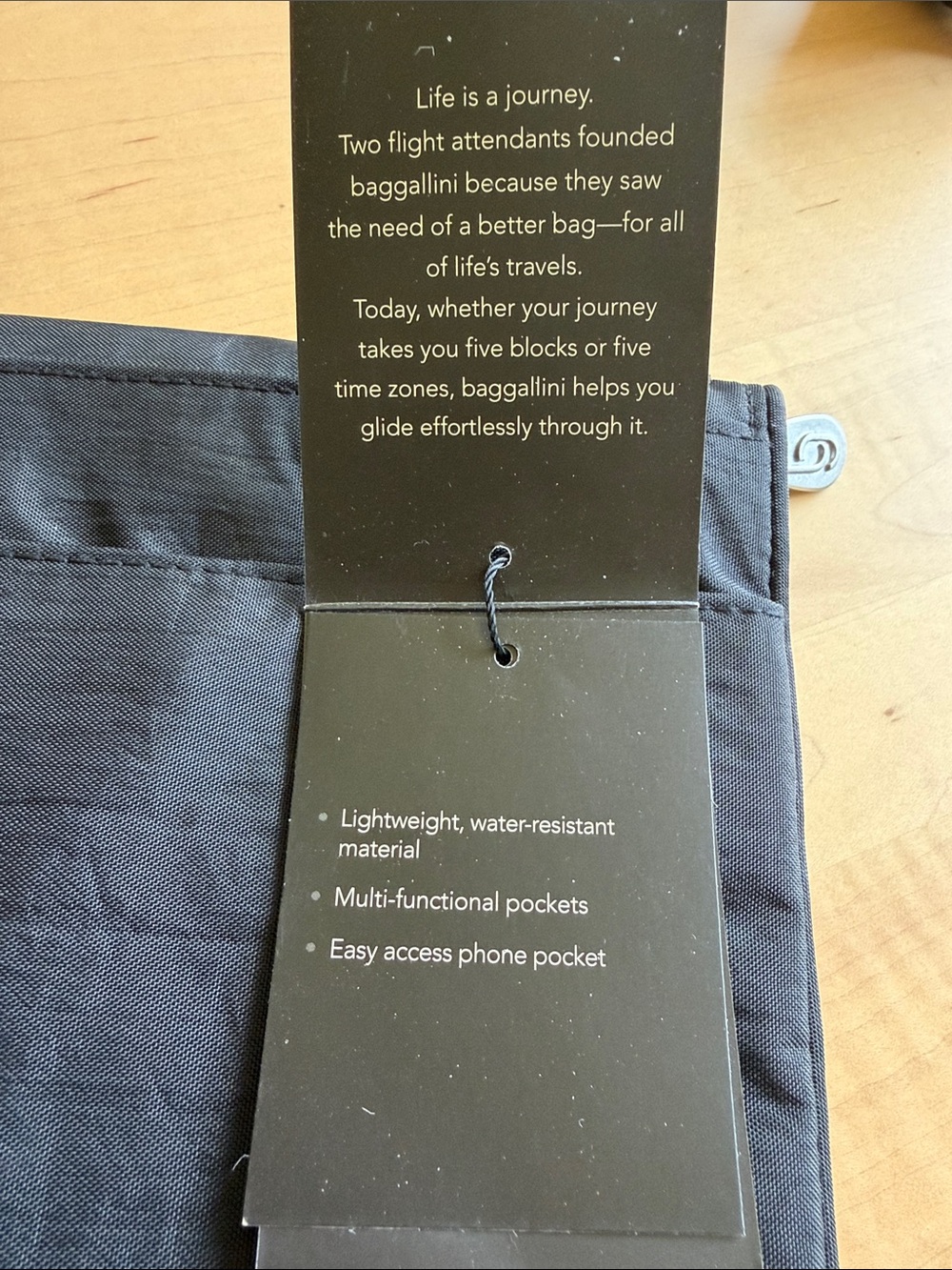 🆕 BAGGALLINI Flap Crossbody Black - Picture 3 of 7